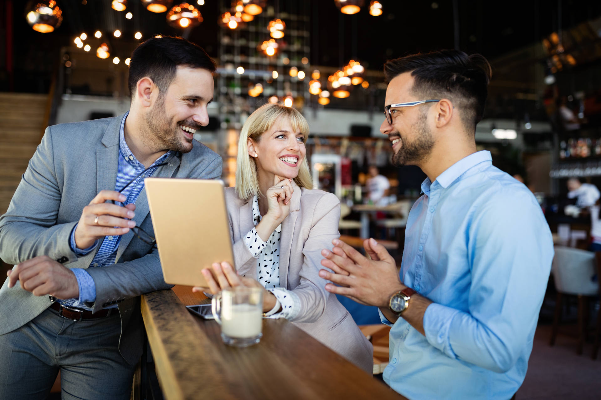 Business Talk Geschäftsessen im Restaurant